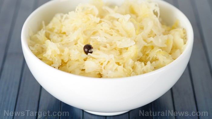 Los alimentos fermentados como el chucrut superan a la medicina moderna en salud intestinal, según un estudio