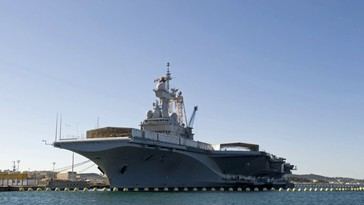Francia envía su portaviones al Mediterráneo por tensiones en Oriente Medio