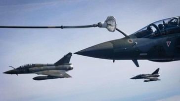 Francia simula un ataque nuclear en ejercicio militar