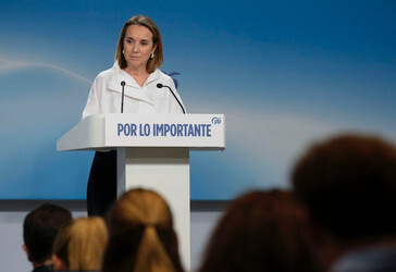 Gamarra cuestiona a Zapatero sobre el origen de sus joyas y su relación con Sánchez