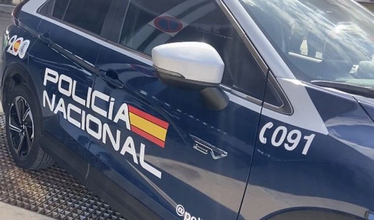 Encuentran el cuerpo de un hombre en una piscina de Marbella