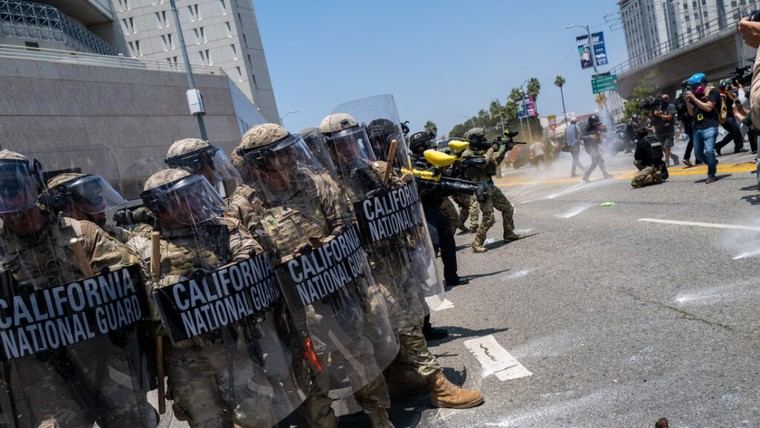 Más soldados de EE.UU. en Los Ángeles que en Irak y Siria
