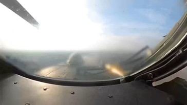 Helicóptero ruso destruye fortificación del ejército ucraniano en video