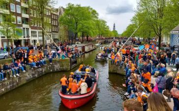 Ámsterdam da la bienvenida al declive del turismo molesto