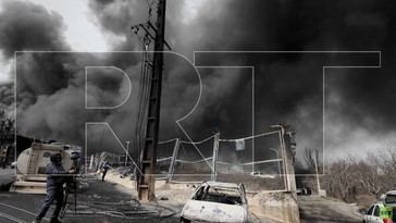 Humo tóxico y caos en Teherán tras bombardeos israelíes a depósitos de petróleo