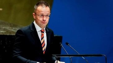 Hungría denuncia que la UE se prepara para un conflicto bélico