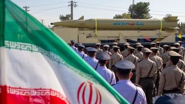 Irán advierte de una inminente venganza tras ataque de EE.UU