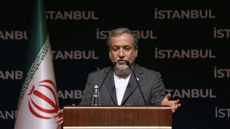 Irán descarta la relevancia de Europa y Reino Unido en negociaciones nucleares