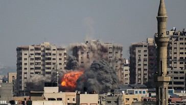 Ataques israelíes a hospitales en Gaza dejan decenas de muertos y colapsa el sistema de salud