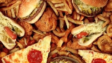 Alimentos procesados aumentan el riesgo de enfermedades cardíacas por su alto contenido de sal y azúcares