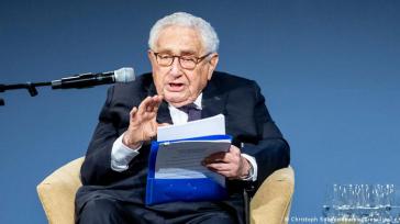 Henry Kissinger sugiere entregar partes de Ucrania a Rusia