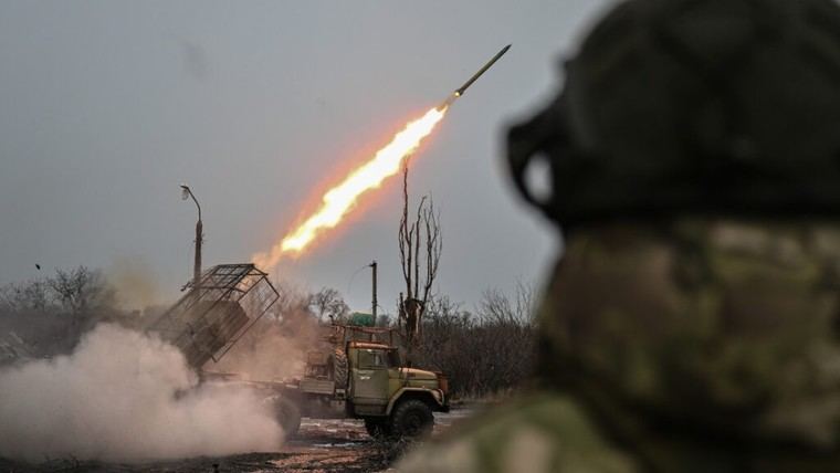 Rusia justifica sus ataques como respuesta a ofensivas de Kiev contra civiles