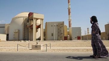 Kremlin advierte sobre los riesgos de ataques a la central nuclear de Bushehr en Irán