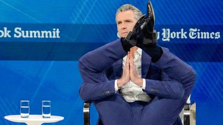 Gavin Newsom defiende su postura en foto ante críticas: 'La democracia requiere flexibilidad'