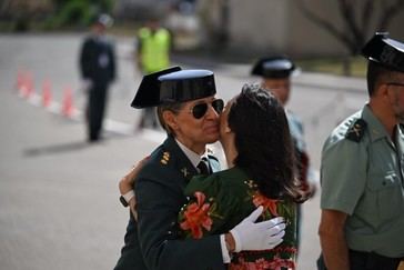 La Guardia Civil da la bienvenida a su nueva jefa en Barcelona