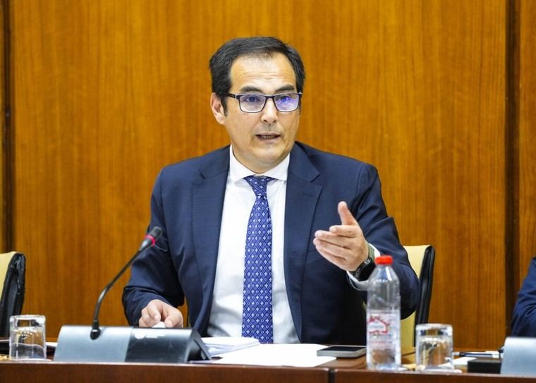 La Junta critica la reforma de Justicia como un 'invitado que no paga' del Gobierno español