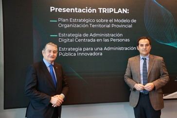 La Junta de Andalucía lanza el 'Triplán' para digitalizar la administración pública