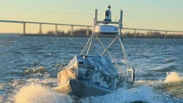 EE.UU. utiliza lanchas no tripuladas en su confrontación con Irán