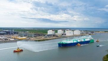 QatarEnergy realiza su primera exportación de GNL desde Texas