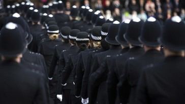 La Policía de Londres contrató a un delincuente sexual en un intento de diversificación