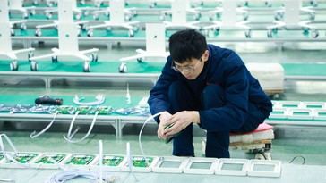 La UE planea restringir contratos públicos a fabricantes chinos de dispositivos médicos