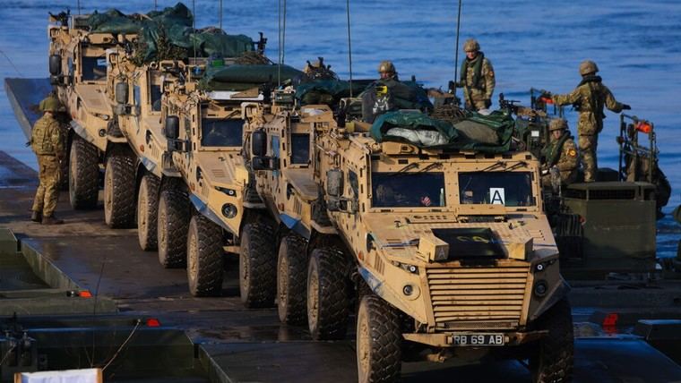 La UE prohíbe el uso de sus fondos para armas estadounidenses en Ucrania