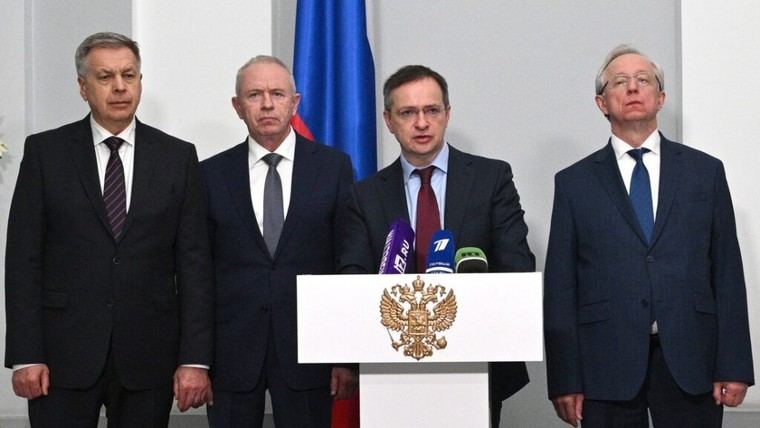 Negociaciones entre Rusia y Ucrania se retrasan un día más