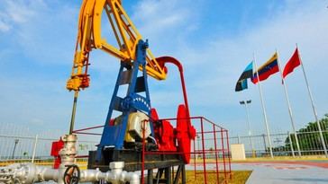 Venezuela aprueba reforma a la Ley de Hidrocarburos para impulsar el sector petrolero
