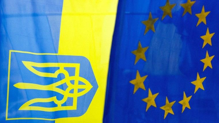 Lavrov acusa a Europa de aliarse con el nazismo en la guerra contra Rusia