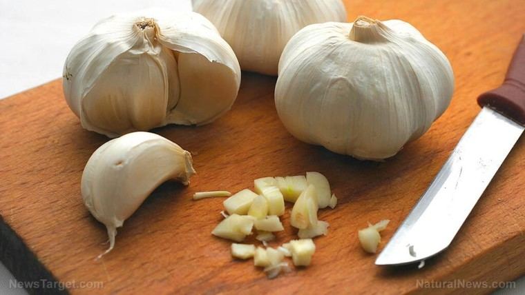 Almacena alimentos y hierbas medicinales para emergencias futuras