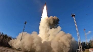 Rusia realiza masivos ejercicios nucleares en medio de tensiones con Occidente