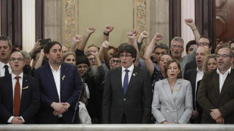 La anunciada ley de Amnistía de Pedro Sánchez a los delincuentes catalanes