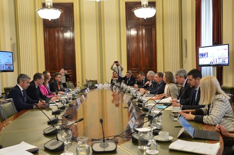 Planas pide cambios en el plan de pesca del Mediterráneo para proteger la merluza