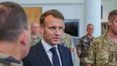 Macron anunciará un nuevo plan de servicio militar en Francia