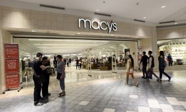 Nueve ladrones enmascarados saquean Macy's en Los Ángeles