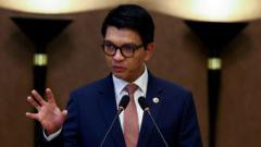 Presidente de Madagascar se oculta tras advertir sobre intento de golpe de estado