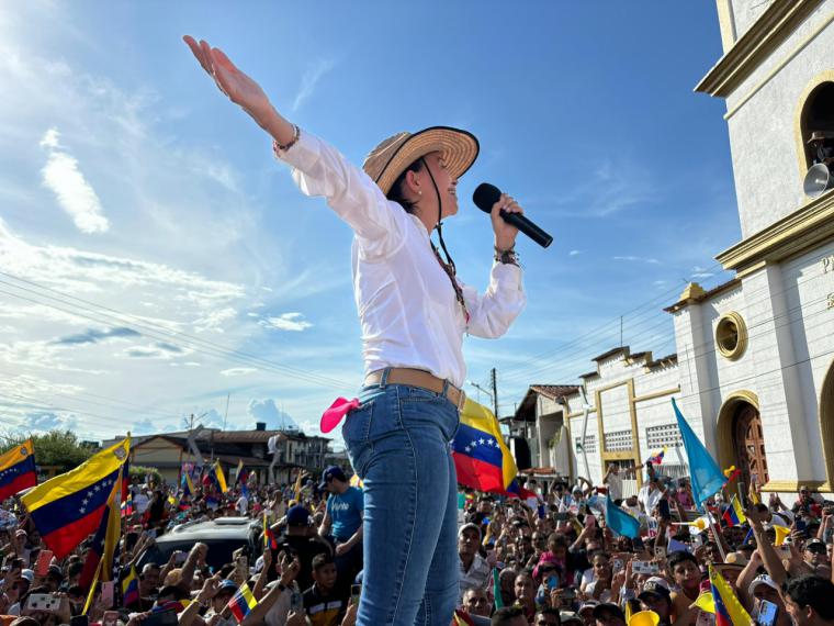 Nuevo editorial de Joaquín Abad: María Corina Machado, galardonada con el Premio Nobel de la Paz