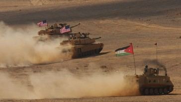 Reconocen impacto de ataques iraníes a tropas estadounidenses en Jordania