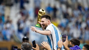 Messi recibe el Doctorado Honoris Causa de la UBA por su trayectoria deportiva