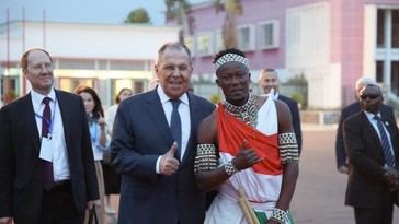 Lavrov fortalece lazos en África mientras Occidente habla de aislamiento ruso