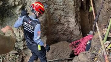 Cinco aldeanos rescatados con vida tras días atrapados en una cueva en Laos