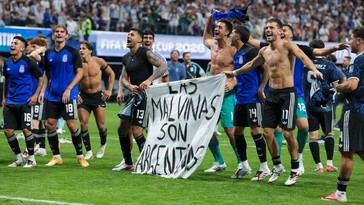 Milei asegura que la sanción de FIFA a Argentina por la bandera de Malvinas sería económica