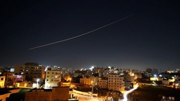 Irán intensifica represalias tras advertencias de Trump sobre Ormuz