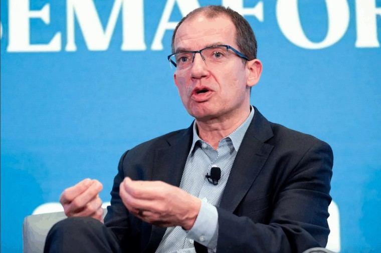 Moderna Retira Solicitud de Vacuna Combinada COVID-Gripe Tras Requerimiento de Seguridad de la FDA