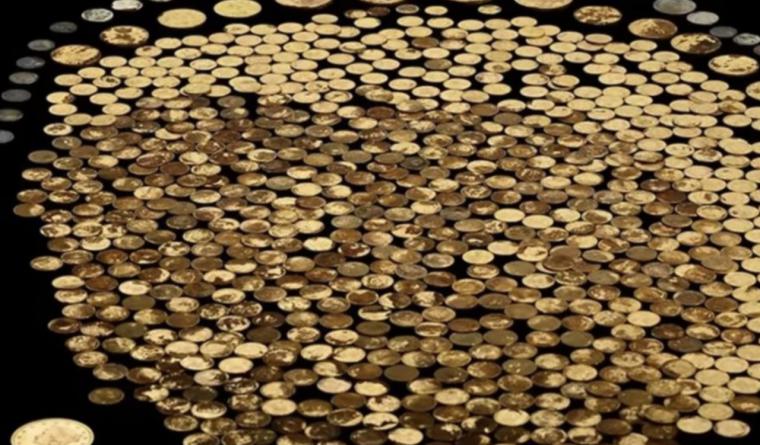 Encuentra monedas de oro por valor de $ 2 millones enterradas en un campo de Kentucky