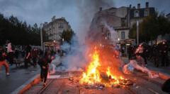 Más de 1.300 detenidos tras otra jornada de protestas y enfrentamientos en Francia