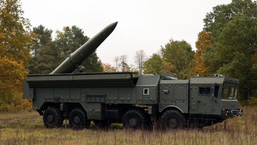Rusia intensifica ataques a infraestructuras militares en Ucrania