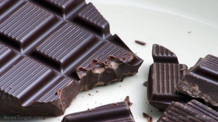 Estudio revela que el chocolate negro reduce el riesgo de hipertensión de forma natural