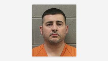 Dueño de casa mata a niño tras broma del timbre en Houston