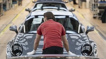 Porsche planea eliminar 4,000 empleos en su reestructuración